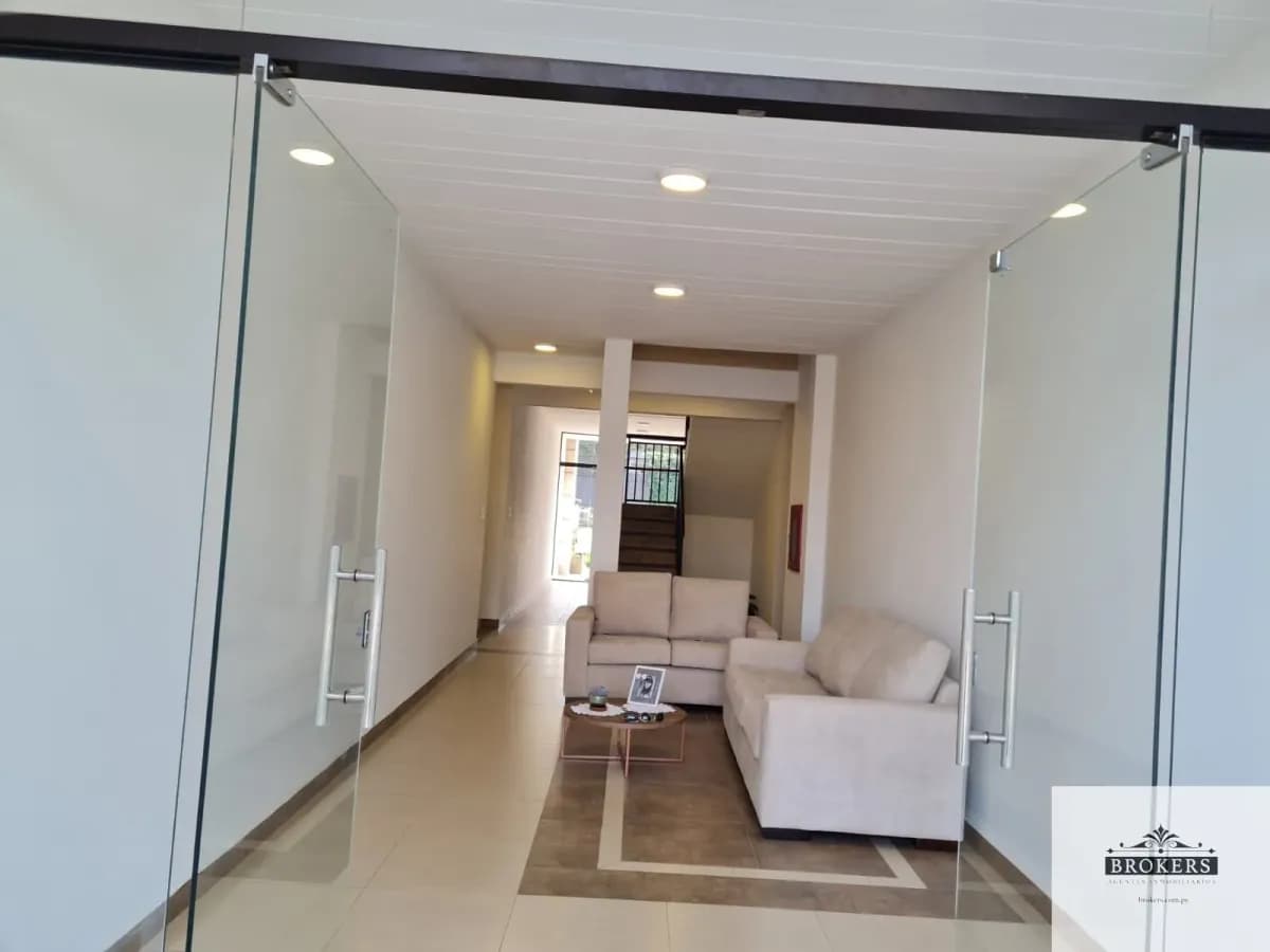 2-Bedroom Apartment for Sale in Mbachió II, Lambaré - Image 6