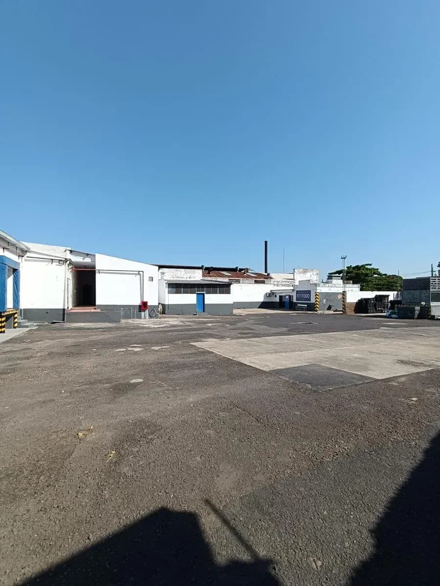 Loja de 1,000m² para Alugar em Virgen de Fátima, Asunción - Image 10