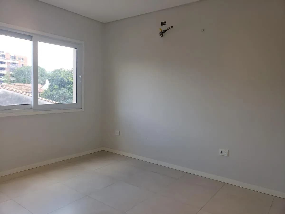 Departamento de 3 dormitorios en Venta en Herrera, Asunción - Image 5