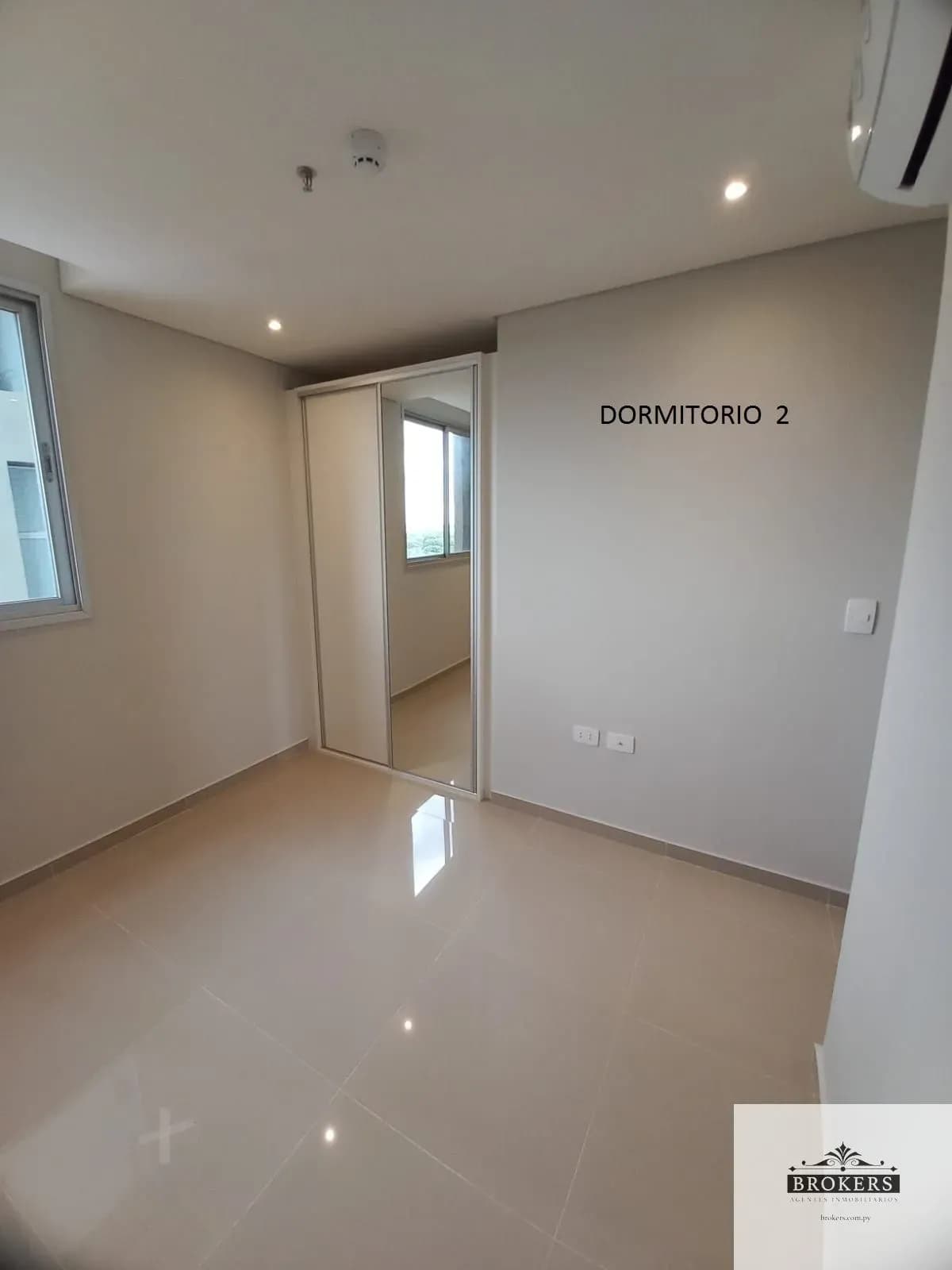 Departamento de 2 dormitorios en Alquiler en Mariscal Estigarribia, Asunción - Image 10