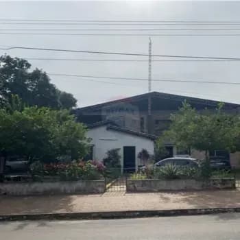 Warehouse of 144m² for Rent in Santa María, San Lorenzo - Image 2