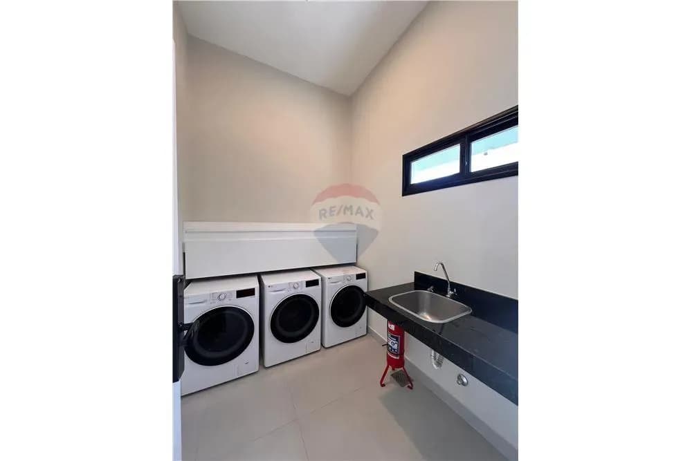 2-Bedroom Apartment for Sale in Recoleta, Asunción - Image 20