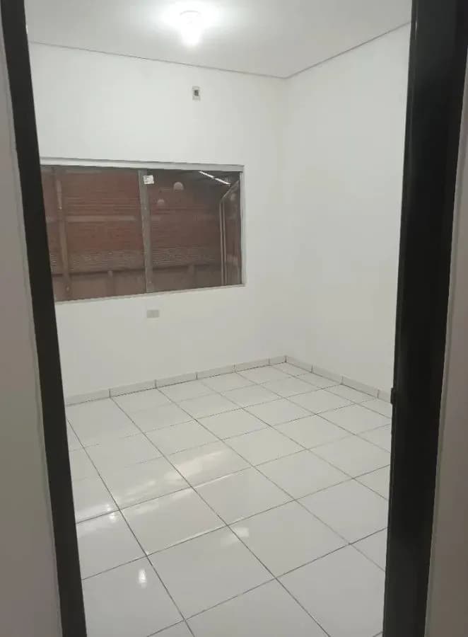 Warehouse of 814m² for Sale in San Francisco, San Lorenzo - Image 10