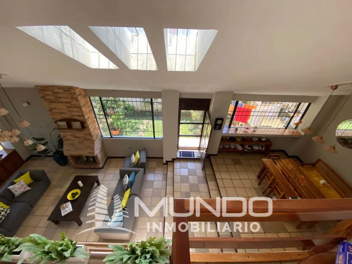 Casa de 4 dormitorios en zona 16, 425m², en Alquiler en San Gaspar, Ciudad de Guatemala - Image 10