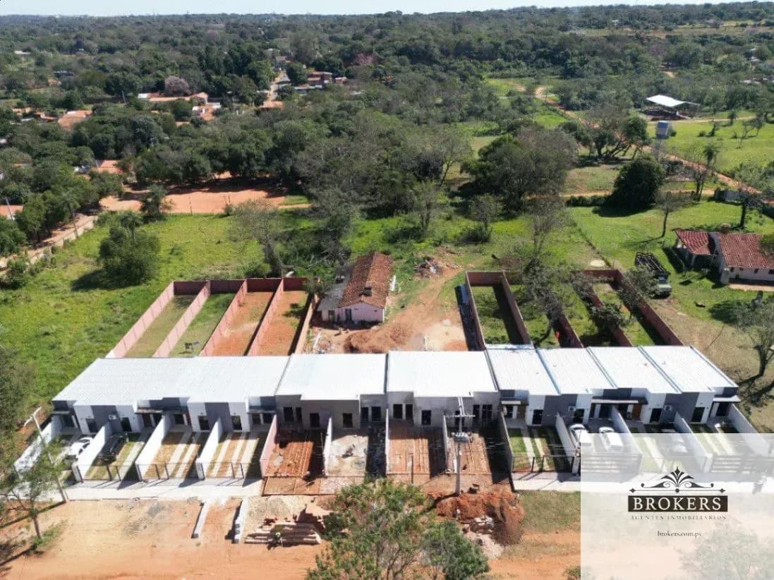 2-Bedroom House for Sale in Yukyry, Luque