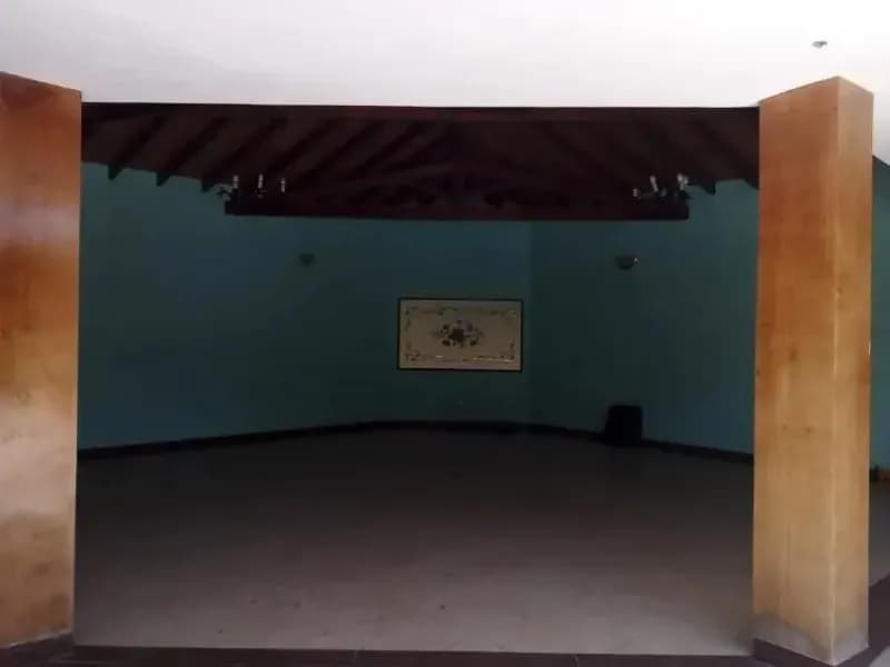 Terreno de 1,200m² en Venta en Itauguá - Image 2