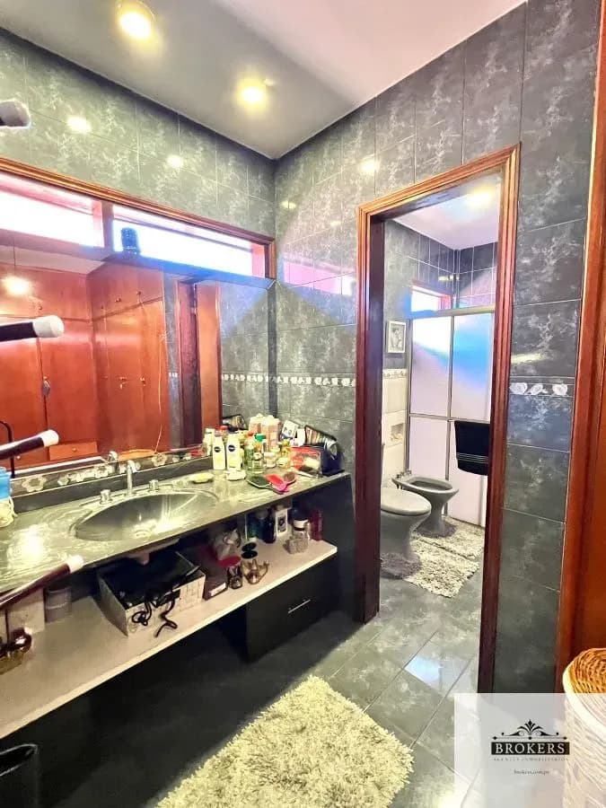 Escritório de 300m² à Venda em Vista Alegre, Lambaré - Image 14