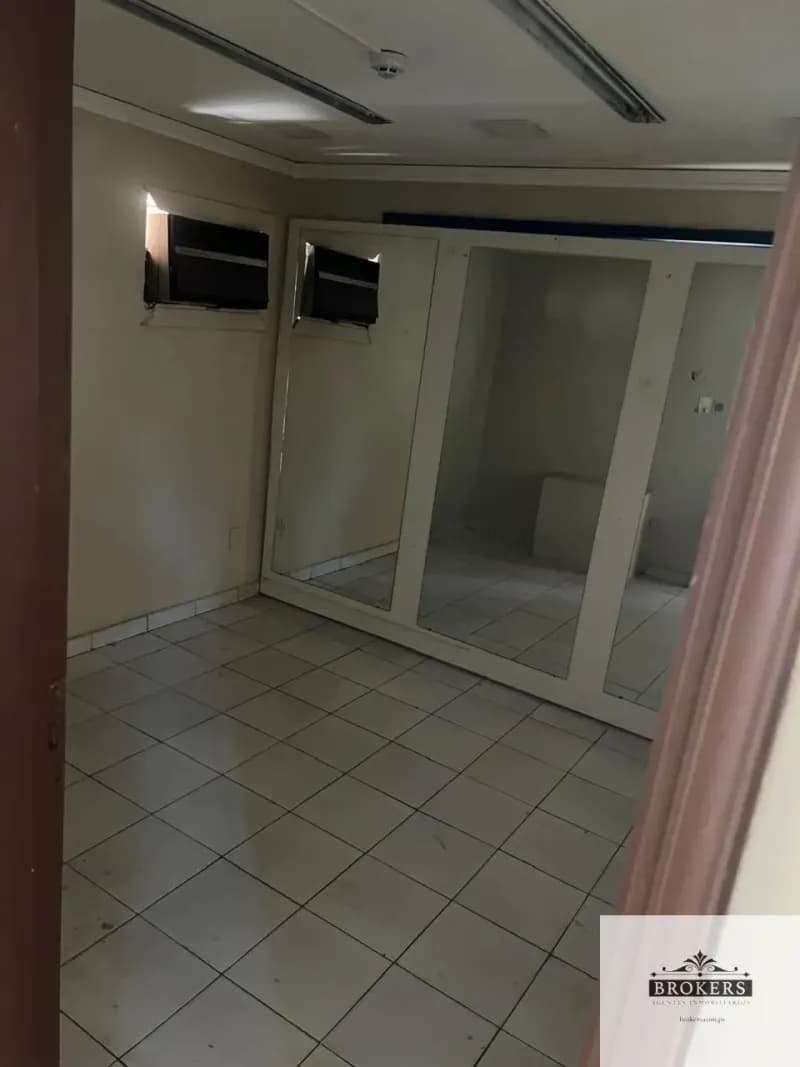 Oficina de 338m² en Alquiler en Villa Morra, Asunción - Image 5