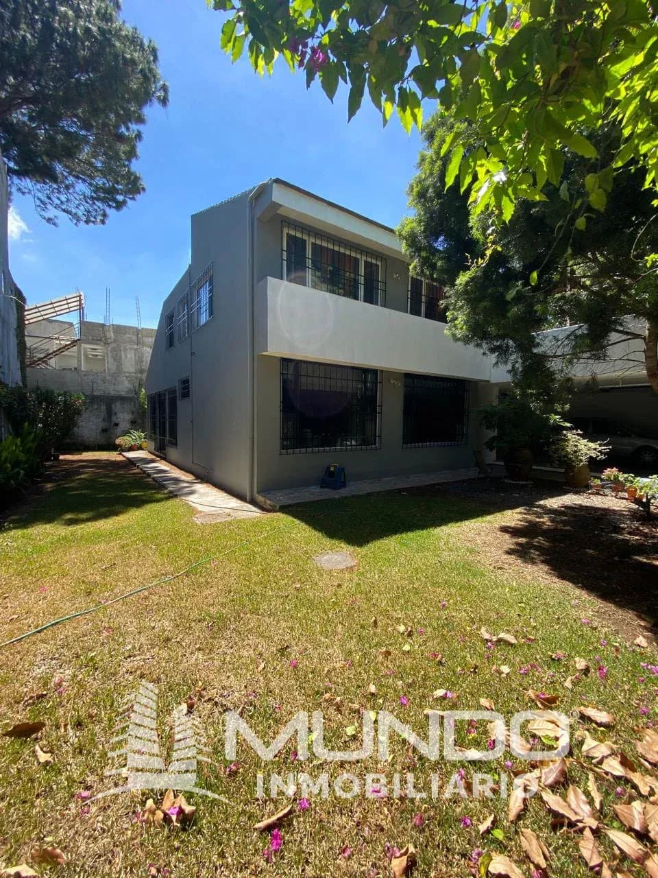 Casa de 4 dormitorios, 300m², en Alquiler en San Gaspar, Ciudad de Guatemala - Image 8