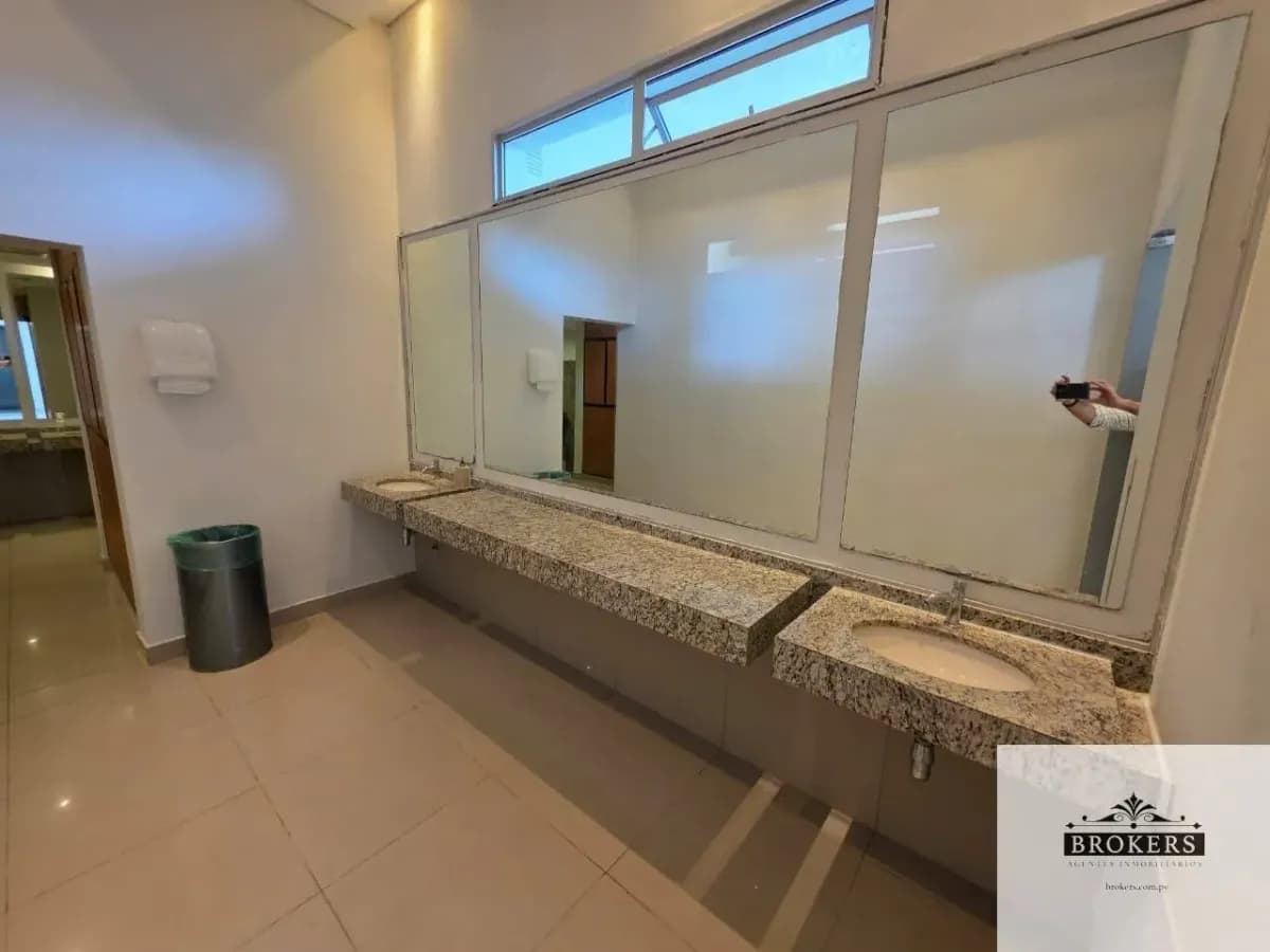 Commercial Space of 420m² for Rent in Ycuá Satí, Asunción - Image 13
