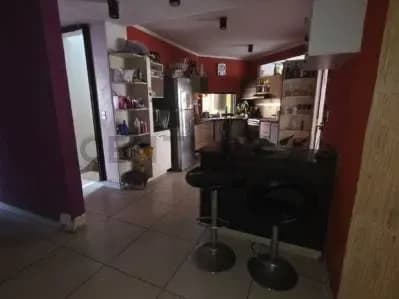 Casa en Venta en San Cayetano, Asunción - Image 5