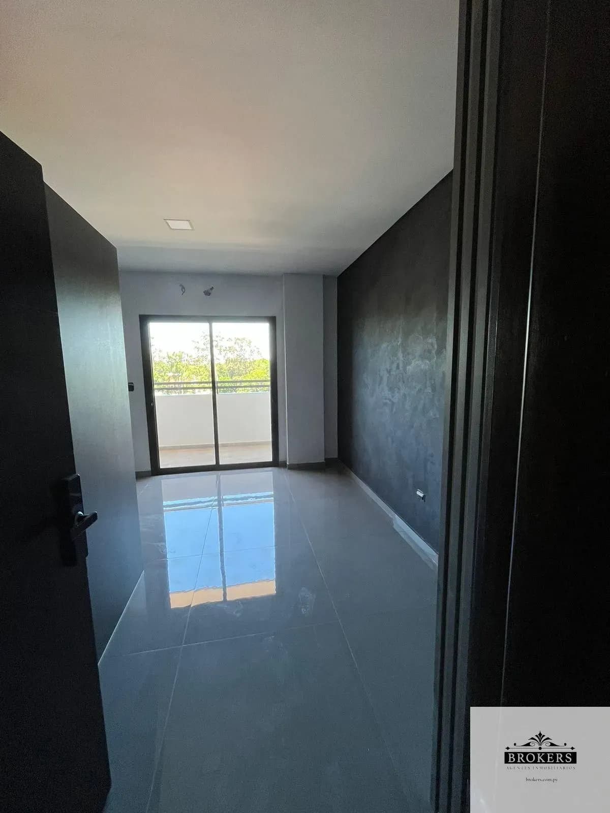 Apartamento de 1 dormitório à Venda em San Lorenzo - Image 7