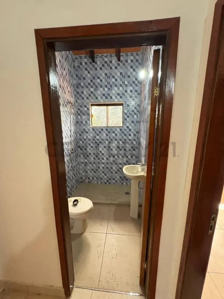 4-Bedroom House for Sale in Capiatá - Image 14
