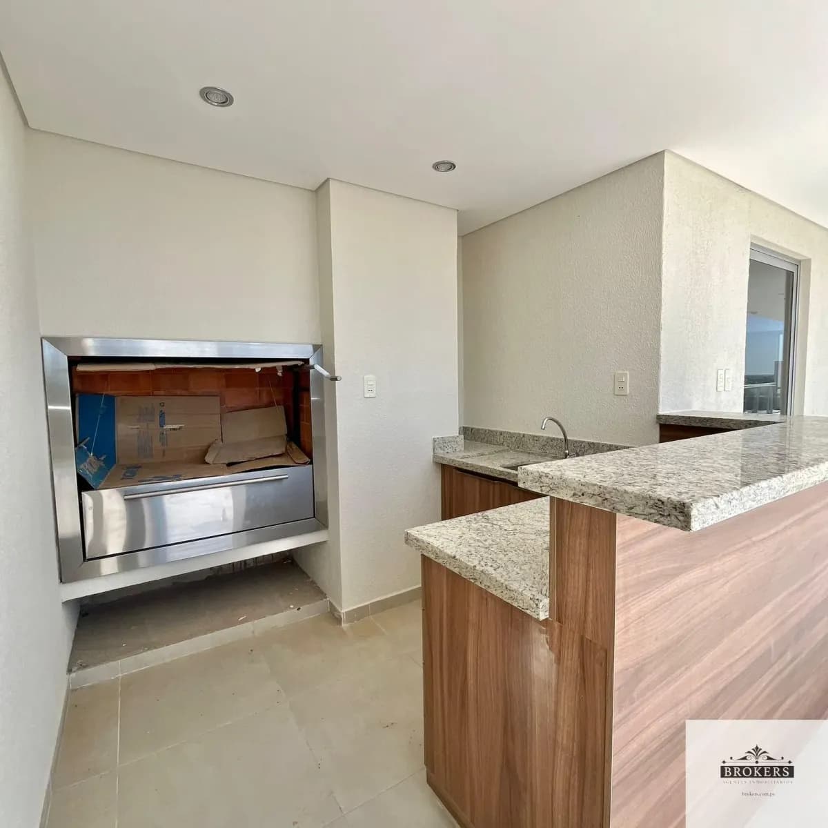 3-Bedroom Apartment for Rent in Jara, Lambaré - Image 8