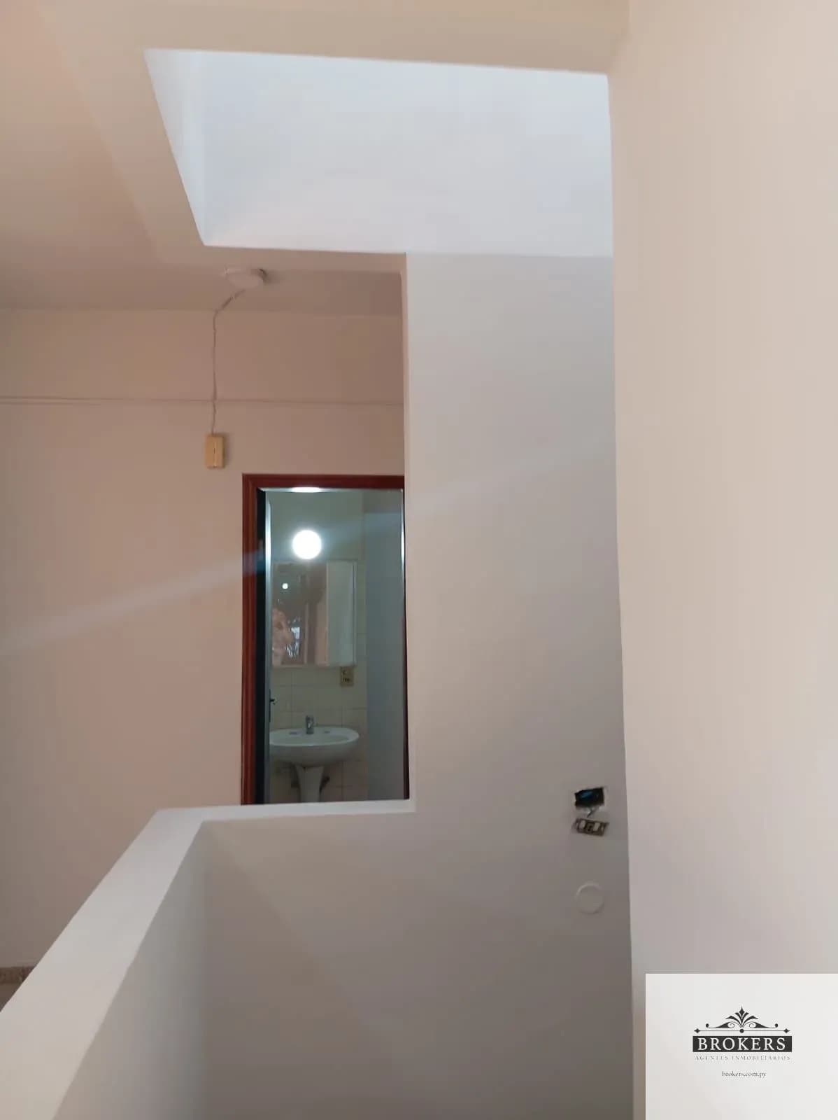 Oficina de 530m² en Alquiler en Villa Morra, Asunción - Image 12