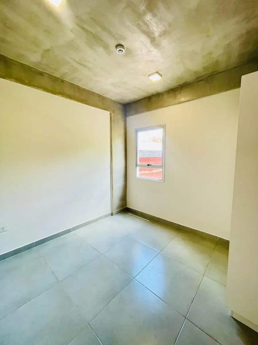Apartamento de 2 quartos à Venda em La Asunción, Mariano Roque Alonso - Image 13