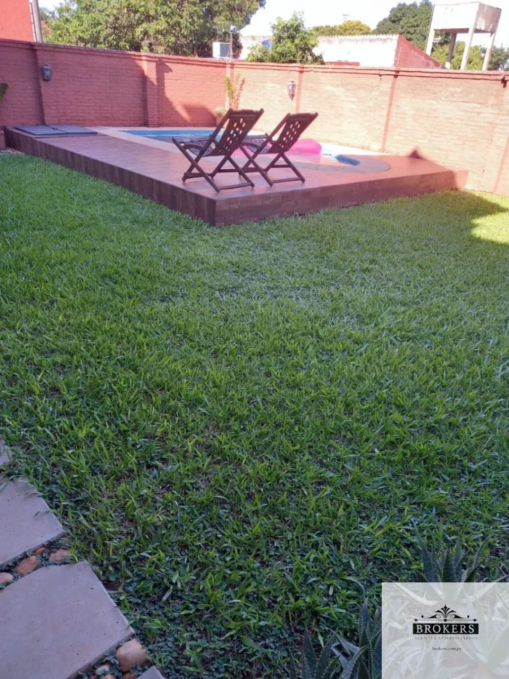 4-Bedroom House for Sale in Los Laureles, Lambaré - Image 7