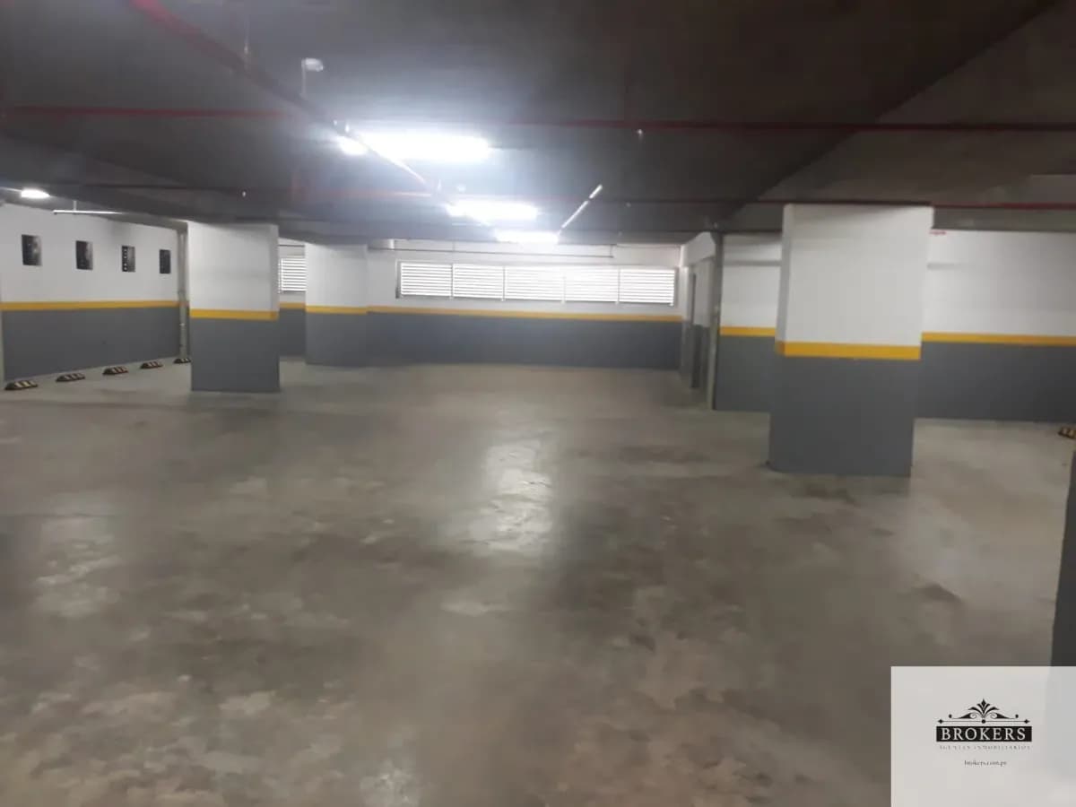 Office of 40m² for Rent in Salvador del Mundo, Asunción