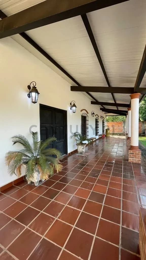 Terreno de 3.690m² à Venda em Piquete Cué, Limpio