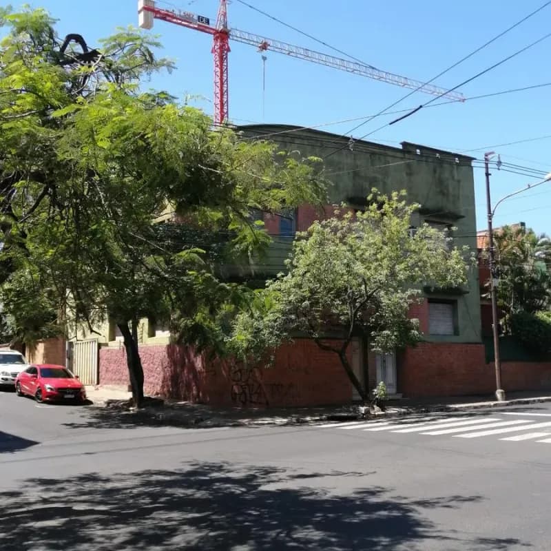 Casa de 3 dormitorios en Venta en Doctor Francia, Lambaré - Image 3