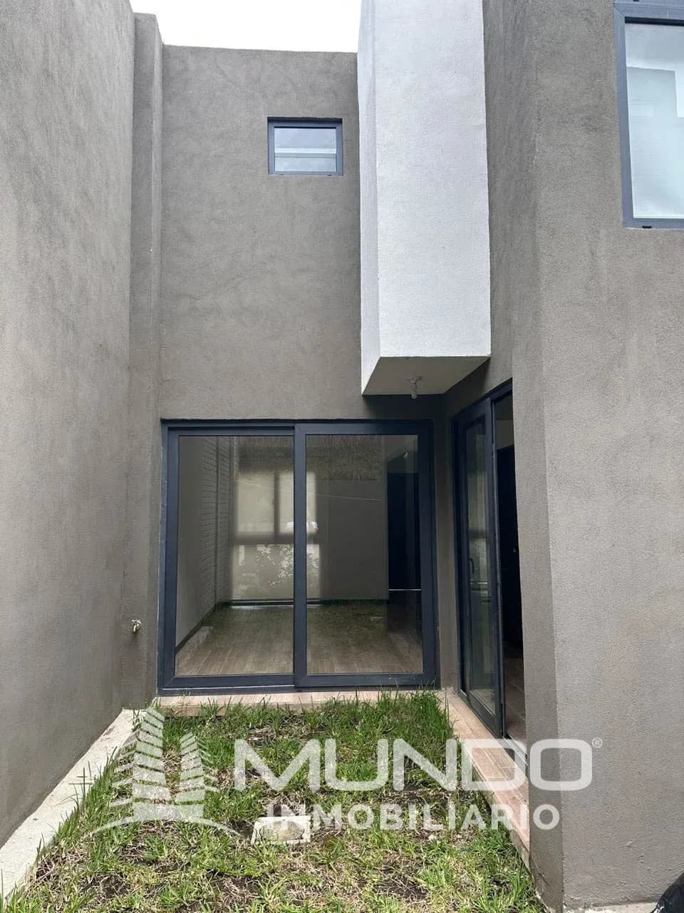 Casa de 3 dormitorios, 98m², en Venta en Departamento de Guatemala - Image 9