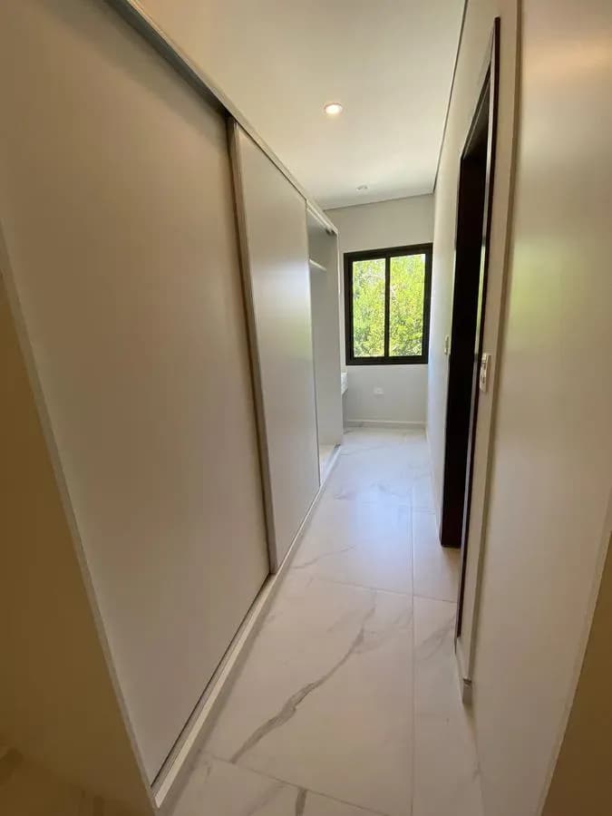 2-Bedroom House for Sale in Santísima Trinidad, Asunción - Image 12