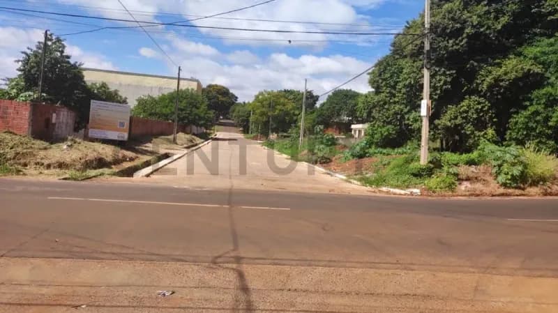 Terreno de 1.440m² à Venda em Bernardino Caballero, Ciudad del Este - Image 4