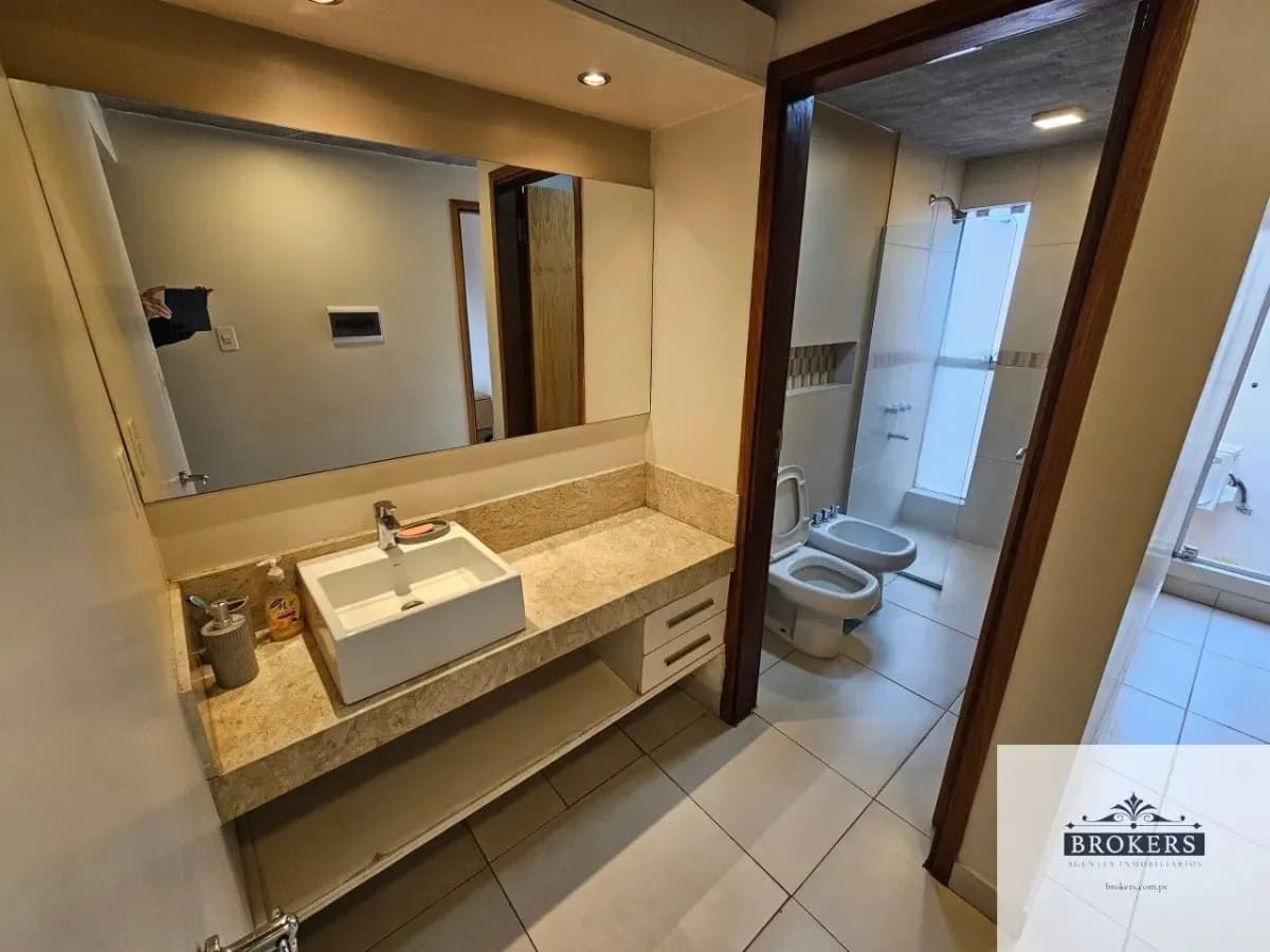 2-Bedroom Apartment for Rent in Salvador del Mundo, Asunción - Image 16